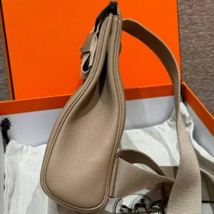 Hermès Hac a Dos PM Backpack Handmade In Togo Calfskin Leather Silver Hardware S2 Trench - Image 17