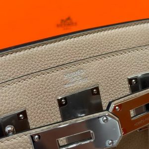 Hermès Hac a Dos PM Backpack Handmade In Togo Calfskin Leather Silver Hardware S2 Trench - Image 12