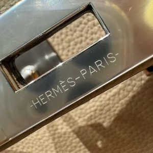 Hermès Hac a Dos PM Backpack Handmade In Togo Calfskin Leather Silver Hardware S2 Trench - Image 6
