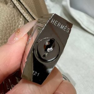 Hermès Hac a Dos PM Backpack Handmade In Togo Calfskin Leather Silver Hardware S2 Trench - Image 4