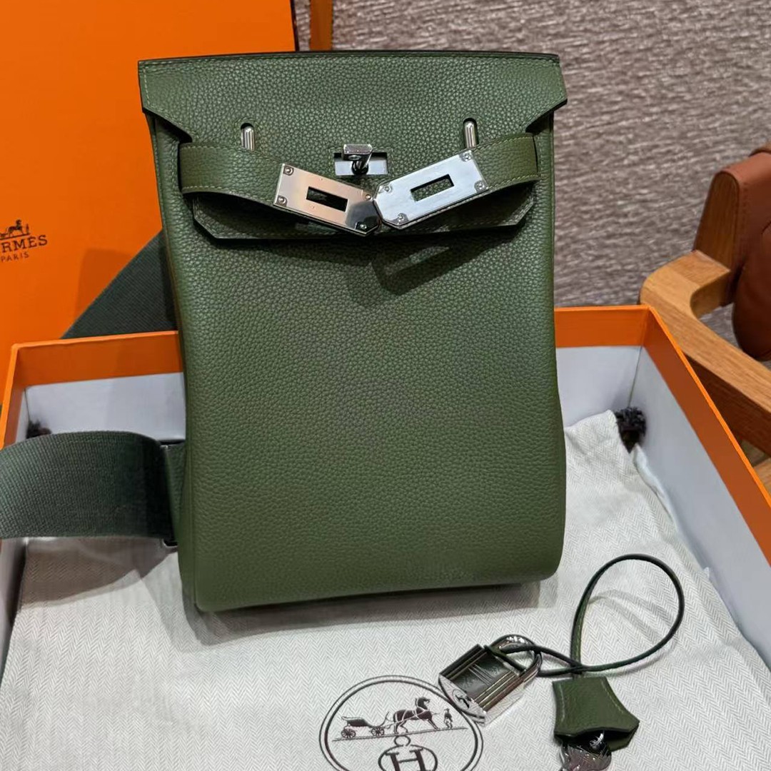 Hermès Hac a Dos PM Backpack Handmade In Togo Calfskin Leather Silver Hardware V6 Canope - Image 13