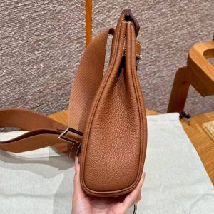 Hermès Hac a Dos PM Backpack Handmade In Togo Calfskin Leather Silver Hardware Ck37 Gold - Image 18