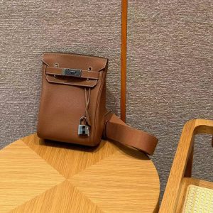 Hermès Hac a Dos PM Backpack Handmade In Togo Calfskin Leather Silver Hardware Ck37 Gold - Image 10