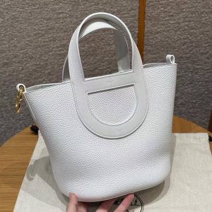 Hermes In the Loop 18 Bag Handmade In Taurillon Clemence Leather Gold Hardware 01 Blanc - Image 2