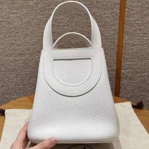 Hermes In the Loop 18 Bag Handmade In Taurillon Clemence Leather Gold Hardware 01 Blanc - Image 18