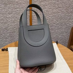 Hermes In the Loop 18 Bag Handmade In Taurillon Clemence Leather Gold Hardware 0L Gris Meyer
