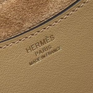 Hermes In the Loop 18 Bag Handmade In Taurillon Clemence Leather Gold Hardware 0M Chai - Image 3