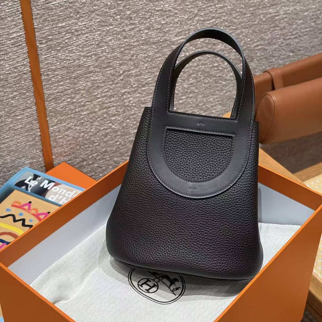 Hermes In the Loop 18 Bag Handmade In Taurillon Clemence Leather Gold Hardware 46 Ebene - Image 10