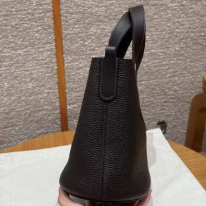 Hermes In the Loop 18 Bag Handmade In Taurillon Clemence Leather Gold Hardware 46 Ebene - Image 7