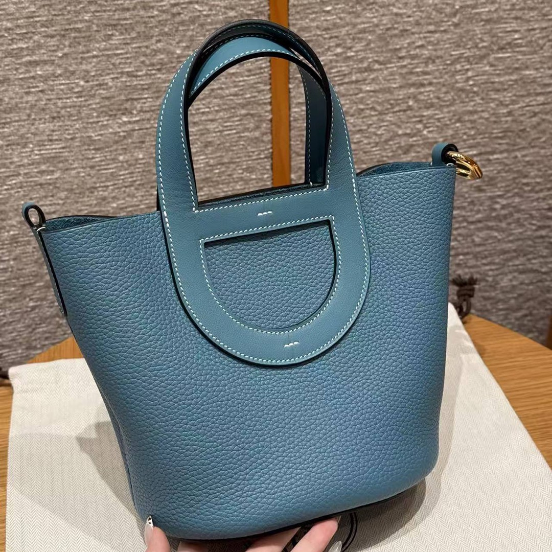 Hermes In the Loop 18 Bag Handmade In Taurillon Clemence Leather Gold Hardware 75 Blue Jean - Image 2
