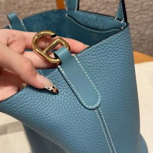 Hermes In the Loop 18 Bag Handmade In Taurillon Clemence Leather Gold Hardware 75 Blue Jean - Image 9