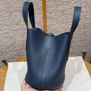 Hermes In the Loop 18 Bag Handmade In Taurillon Clemence Leather Gold Hardware 7P Blue De Presse - Image 16