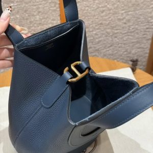 Hermes In the Loop 18 Bag Handmade In Taurillon Clemence Leather Gold Hardware 7P Blue De Presse - Image 6
