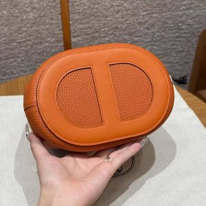 Hermes In the Loop 18 Bag Handmade In Taurillon Clemence Leather Gold Hardware 8V Orange Poppy - Image 16