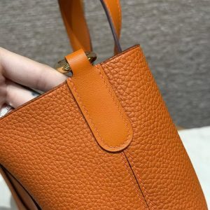 Hermes In the Loop 18 Bag Handmade In Taurillon Clemence Leather Gold Hardware 8V Orange Poppy - Image 5