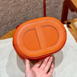 Hermes In the Loop 18 Bag Handmade In Taurillon Clemence Leather Gold Hardware 8v Orange Poppy - Image 13