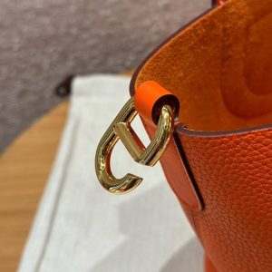 Hermes In the Loop 18 Bag Handmade In Taurillon Clemence Leather Gold Hardware 9J Feu - Image 12