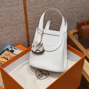 Hermes In the Loop 18 Bag Handmade In Taurillon Clemence Leather Gold Hardware M4 Girs Pale - Image 10