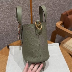 Hermes In the Loop 18 Bag Handmade In Taurillon Clemence Leather Gold Hardware Q1 Sauge - Image 18