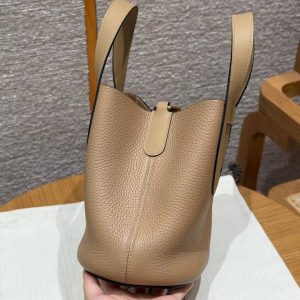 Hermes In the Loop 18 Bag Handmade In Taurillon Clemence Leather Silver Hardware 0M Chai - Image 15