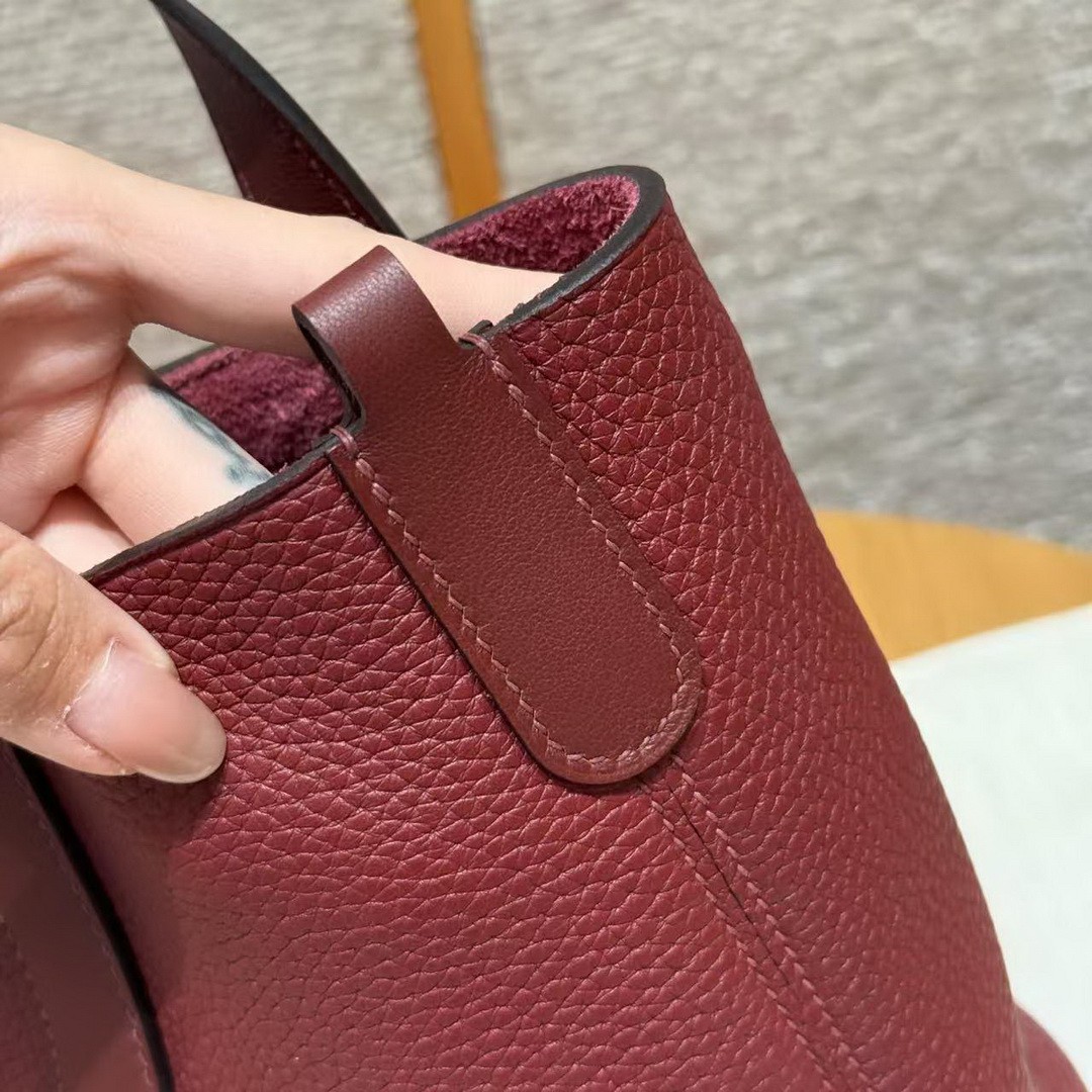 Hermes In the Loop 18 Bag Handmade In Taurillon Clemence Leather Silver Hardware 55 Rouge H - Image 4