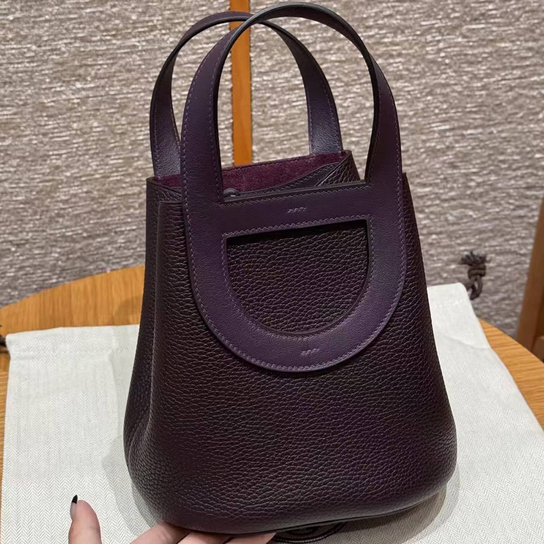 Hermes In the Loop 18 Bag Handmade In Taurillon Clemence Leather Silver Hardware 59 Raisin - Image 16