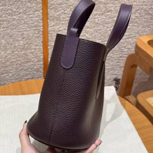 Hermes In the Loop 18 Bag Handmade In Taurillon Clemence Leather Silver Hardware 59 Raisin - Image 8