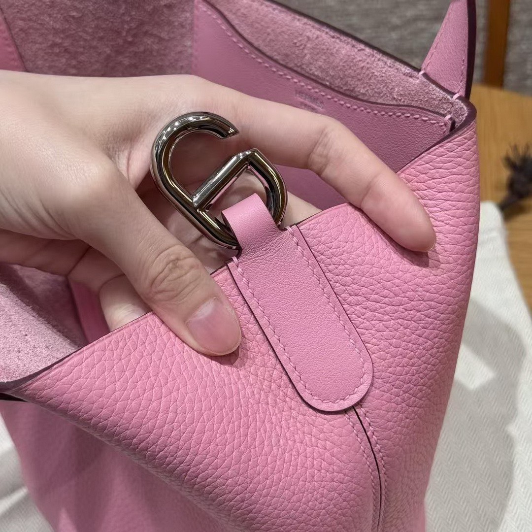Hermes In the Loop 18 Bag Handmade In Taurillon Clemence Leather Silver Hardware 5P Pink - Image 5