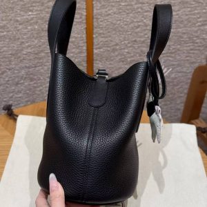 Hermes In the Loop 18 Bag Handmade In Taurillon Clemence Leather Silver Hardware 89 Noir - Image 20