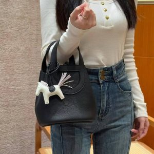 Hermes In the Loop 18 Bag Handmade In Taurillon Clemence Leather Silver Hardware 89 Noir - Image 5