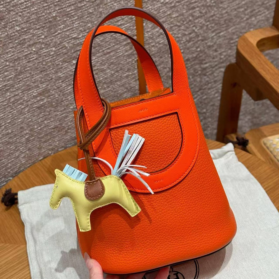 Hermes In the Loop 18 Bag Handmade In Taurillon Clemence Leather Silver Hardware 9J Feu