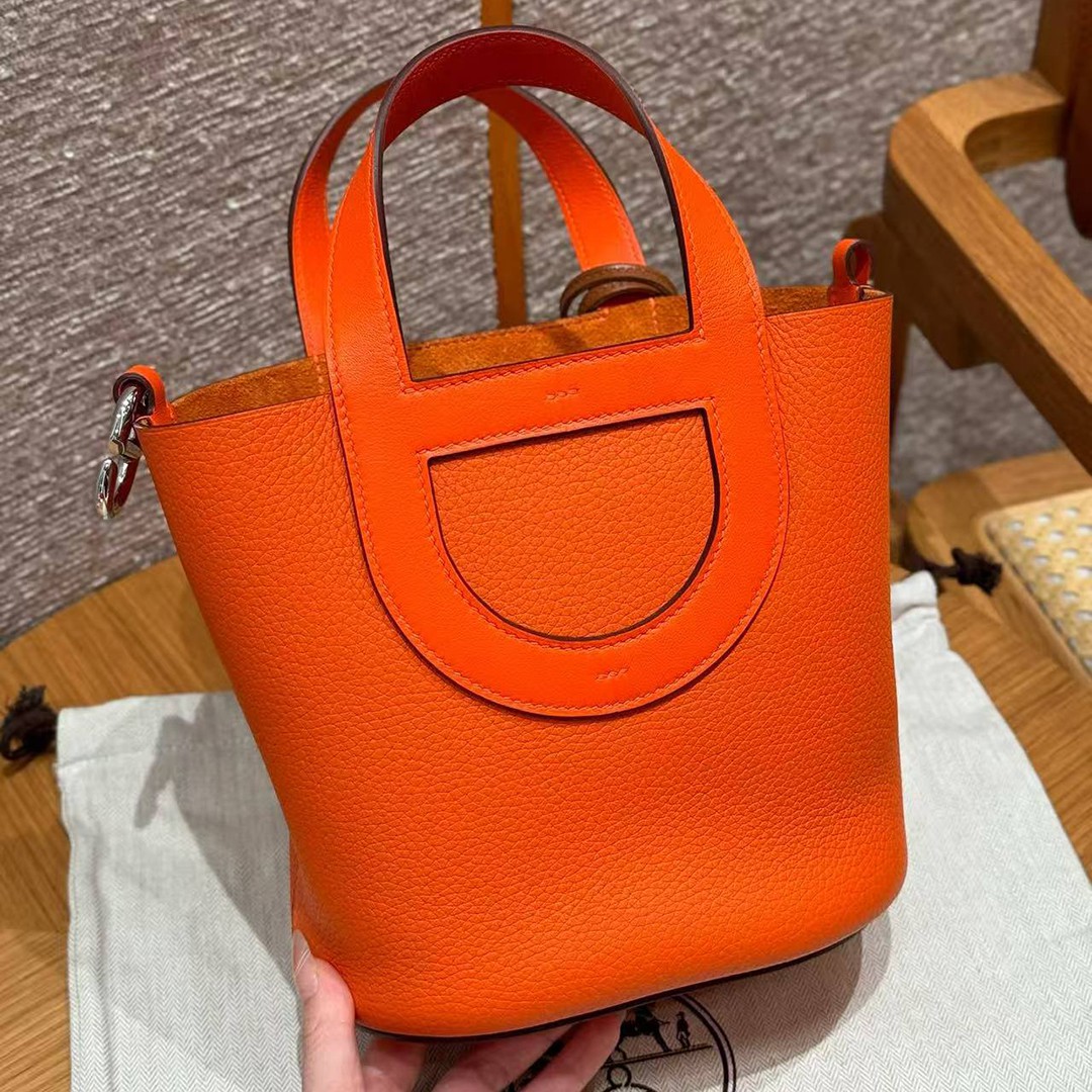 Hermes In the Loop 18 Bag Handmade In Taurillon Clemence Leather Silver Hardware 9J Feu - Image 12