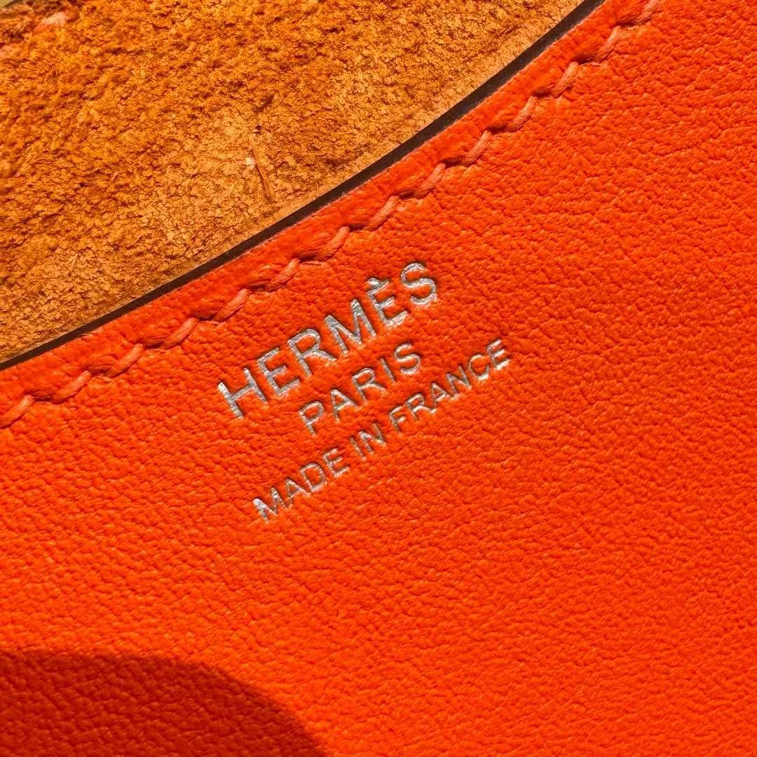 Hermes In the Loop 18 Bag Handmade In Taurillon Clemence Leather Silver Hardware 9J Feu - Image 8