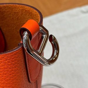 Hermes In the Loop 18 Bag Handmade In Taurillon Clemence Leather Silver Hardware 9J Feu - Image 6