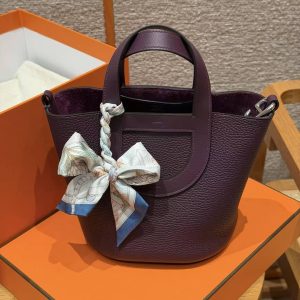 Hermes In the Loop 18 Bag Handmade In Taurillon Clemence Leather Silver Hardware N5 Cassis - Image 8