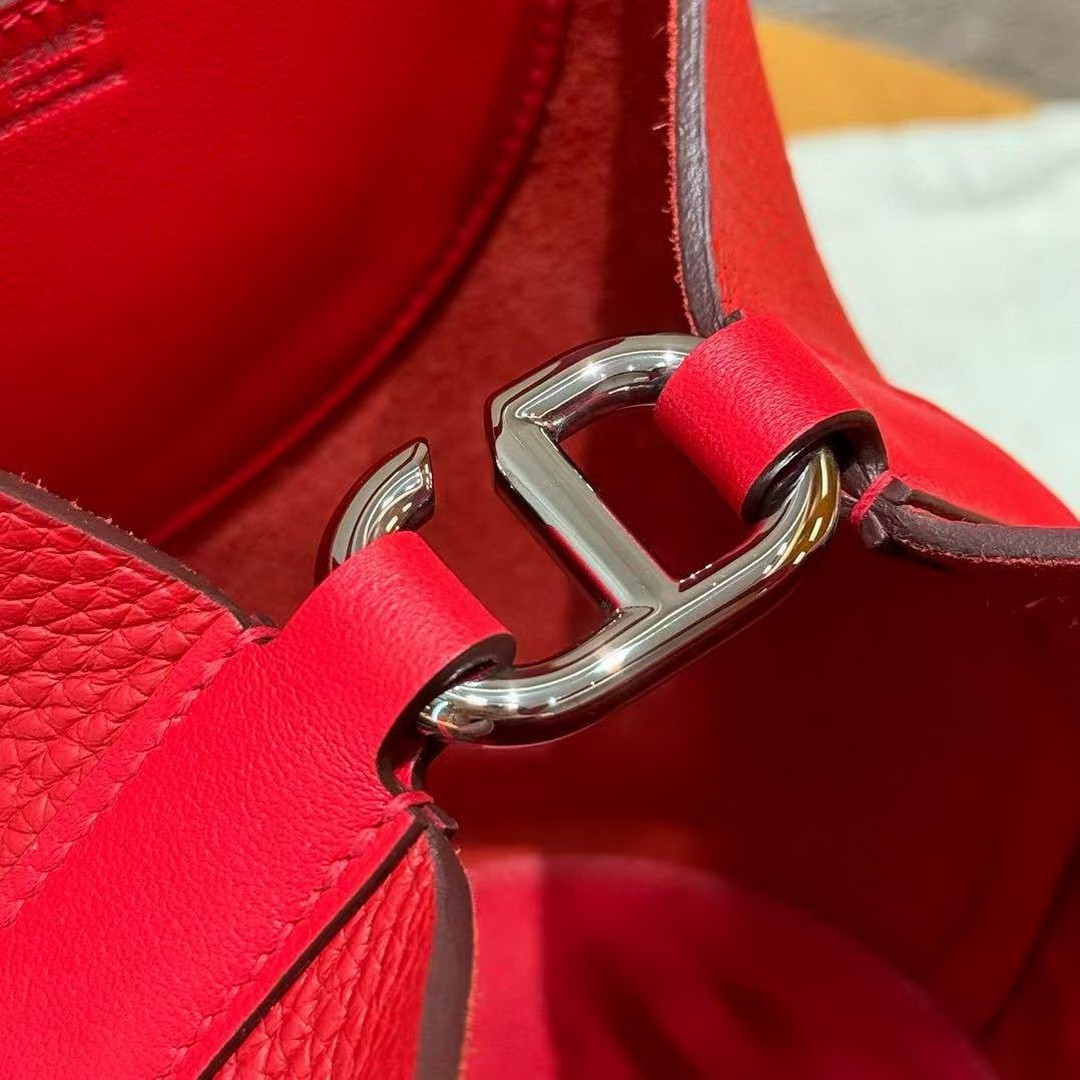 Hermes In the Loop 18 Bag Handmade In Taurillon Clemence Leather Silver Hardware Q5 Rouge Casque - Image 14