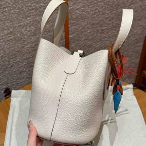 Hermes In the Loop 18 Bag Handmade In Taurillon Clemence Leather Silver Hardware ck10 Craie - Image 13