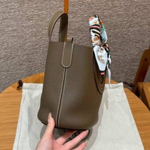 Hermes In the Loop 18 Bag Handmade In Taurillon Clemence Leather Silver Hardware ck18 Etoupe - Image 7