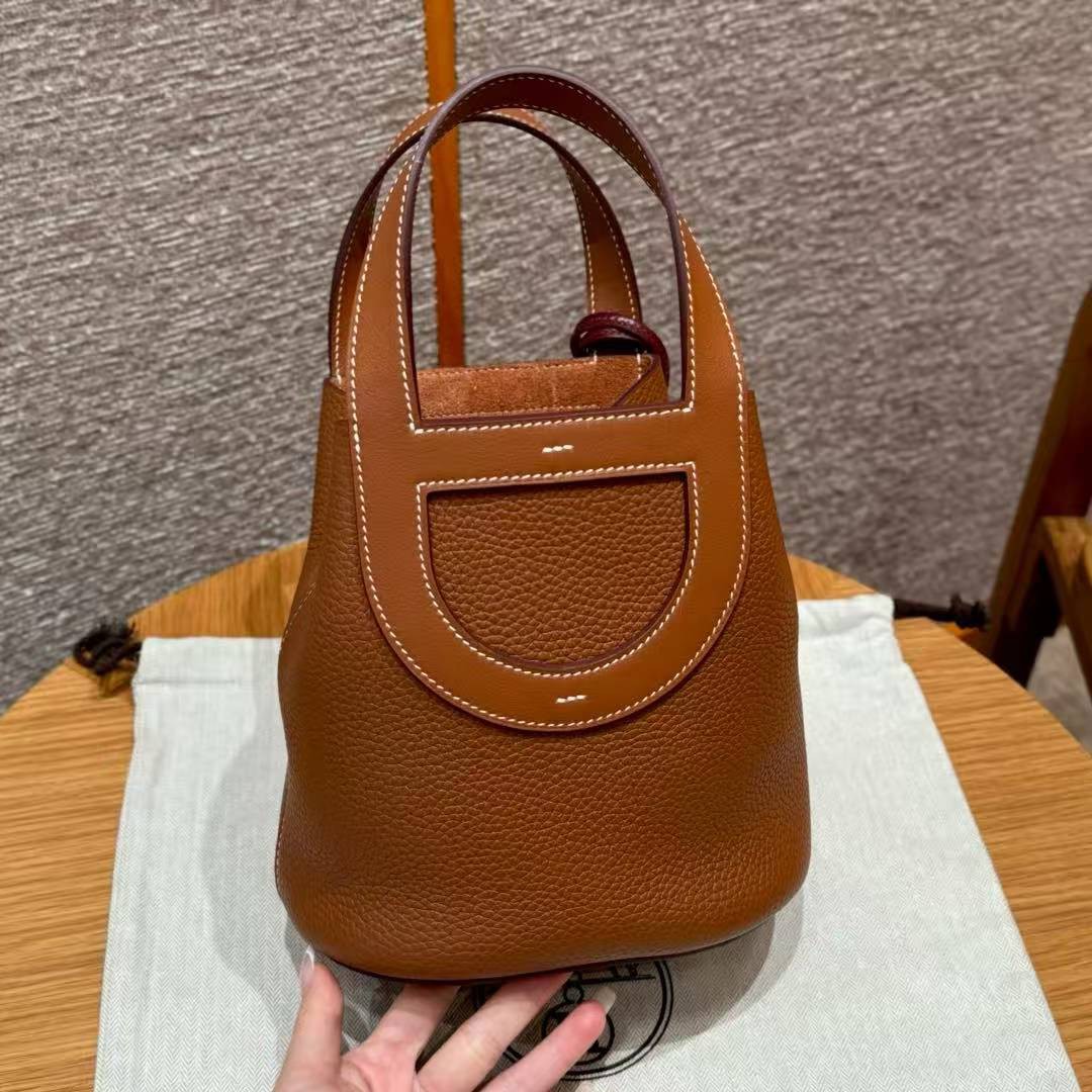 Hermes In the Loop 18 Bag Handmade In Taurillon Clemence Leather Silver Hardware ck37 Gold - Image 2