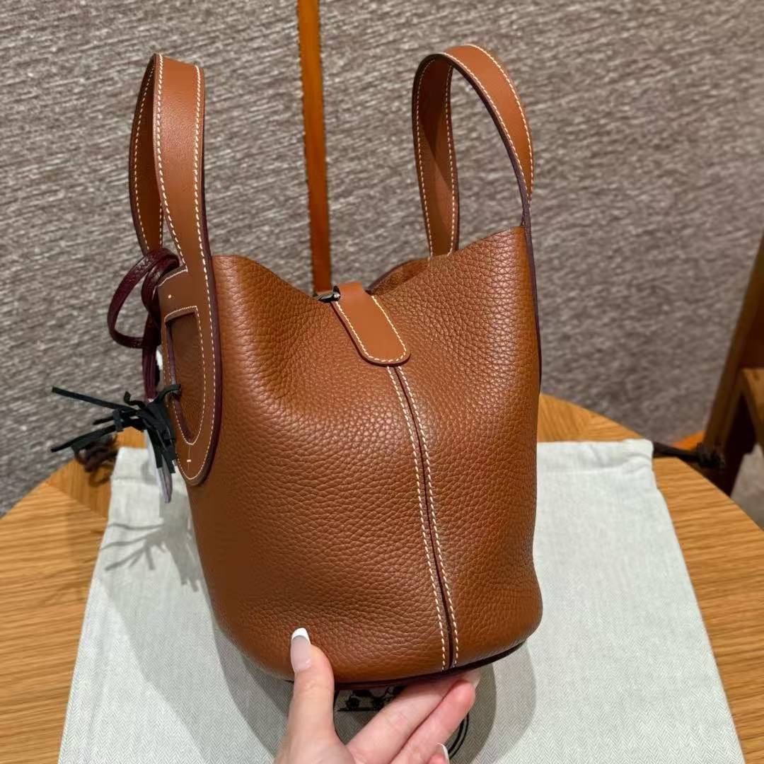 Hermes In the Loop 18 Bag Handmade In Taurillon Clemence Leather Silver Hardware ck37 Gold - Image 16