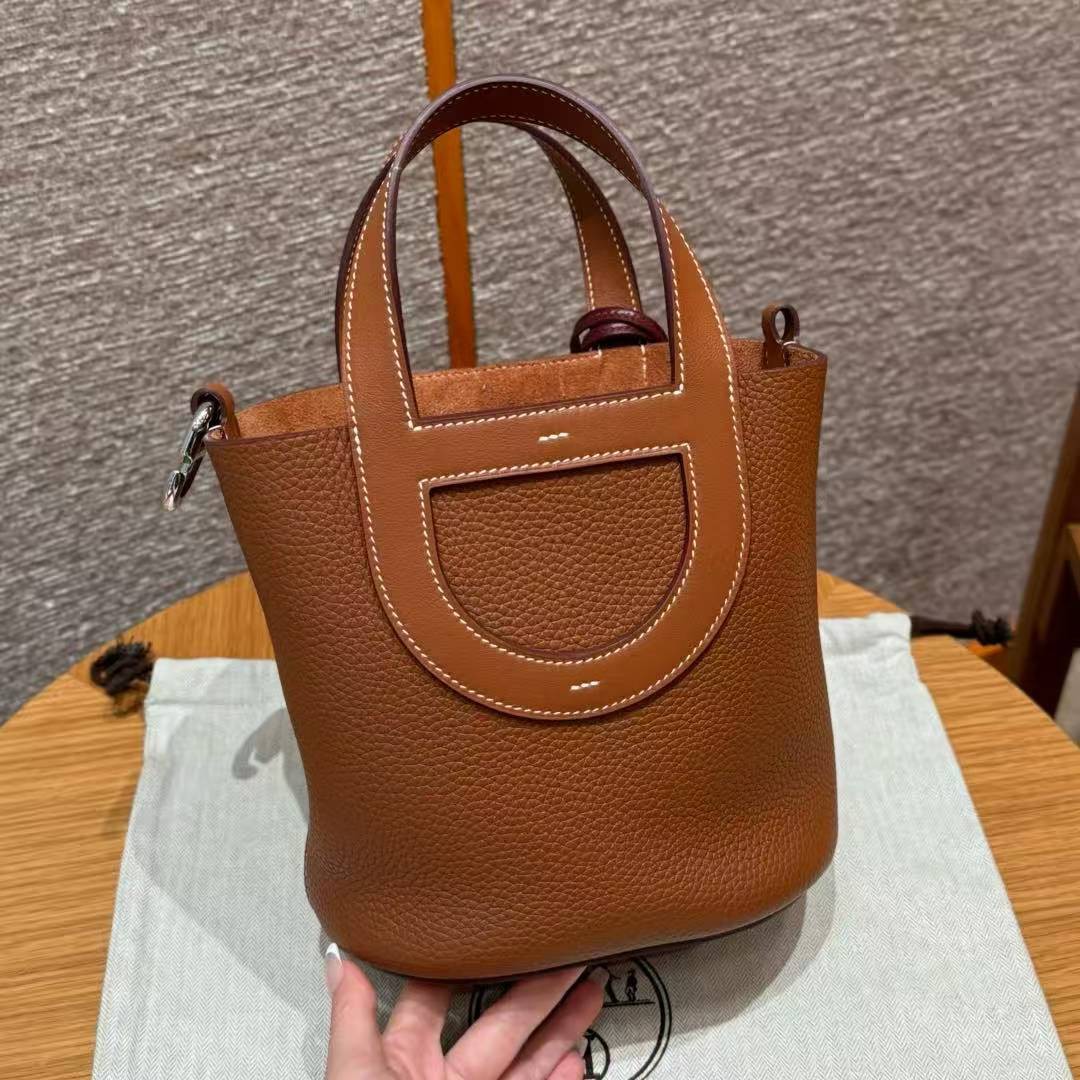 Hermes In the Loop 18 Bag Handmade In Taurillon Clemence Leather Silver Hardware ck37 Gold - Image 8