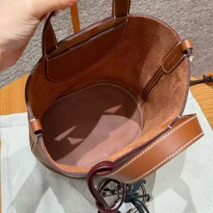 Hermes In the Loop 18 Bag Handmade In Taurillon Clemence Leather Silver Hardware ck37 Gold - Image 4