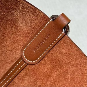 Hermes In the Loop 18 Bag Handmade In Taurillon Clemence Leather Silver Hardware ck37 Gold - Image 3