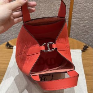 Hermes In the Loop 18 Bag Handmade In Taurillon Clemence Leather Sliver Hardware 0E Rose Texas - Image 14