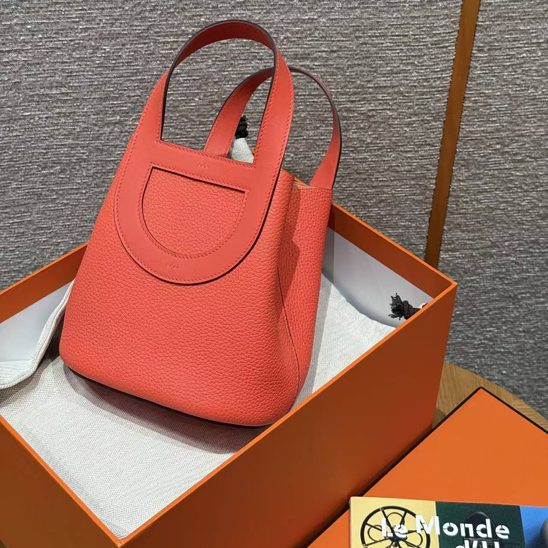 Hermes In the Loop 18 Bag Handmade In Taurillon Clemence Leather Sliver Hardware 0E Rose Texas - Image 9