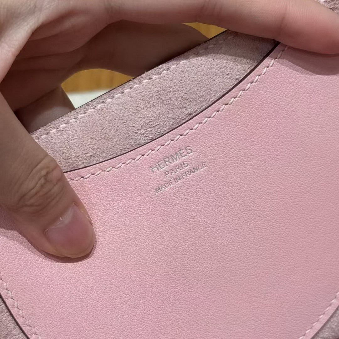Hermes In the Loop 18 Bag Handmade In Taurillon Clemence Leather Sliver Hardware 3Q Rose Sakura - Image 8