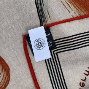 Hermes Inventaire Poetique pour un Conte Sellier Shawl 140 70% Cashmere 30% Silk H244193S 11 - Image 7