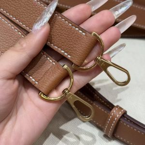 Hermes Jypsiere 28 Bag Handmade In Evercolor Calfskin Leather Gold Hardware 37 Gold - Image 4