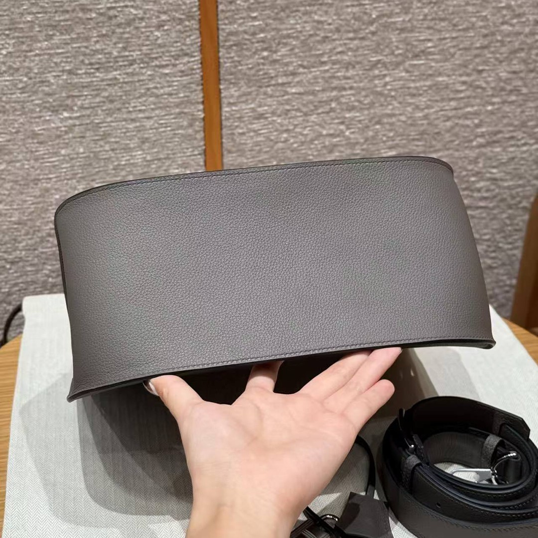 Hermes Jypsiere 28 Bag Handmade In Evercolor Calfskin Leather Silver Hardware 0L Girs Meyer - Image 13