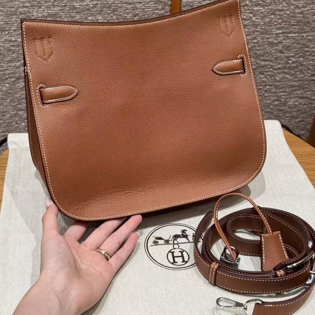 Hermes Jypsiere 28 Bag Handmade In Evercolor Calfskin Leather Silver Hardware 37 Gold - Image 2
